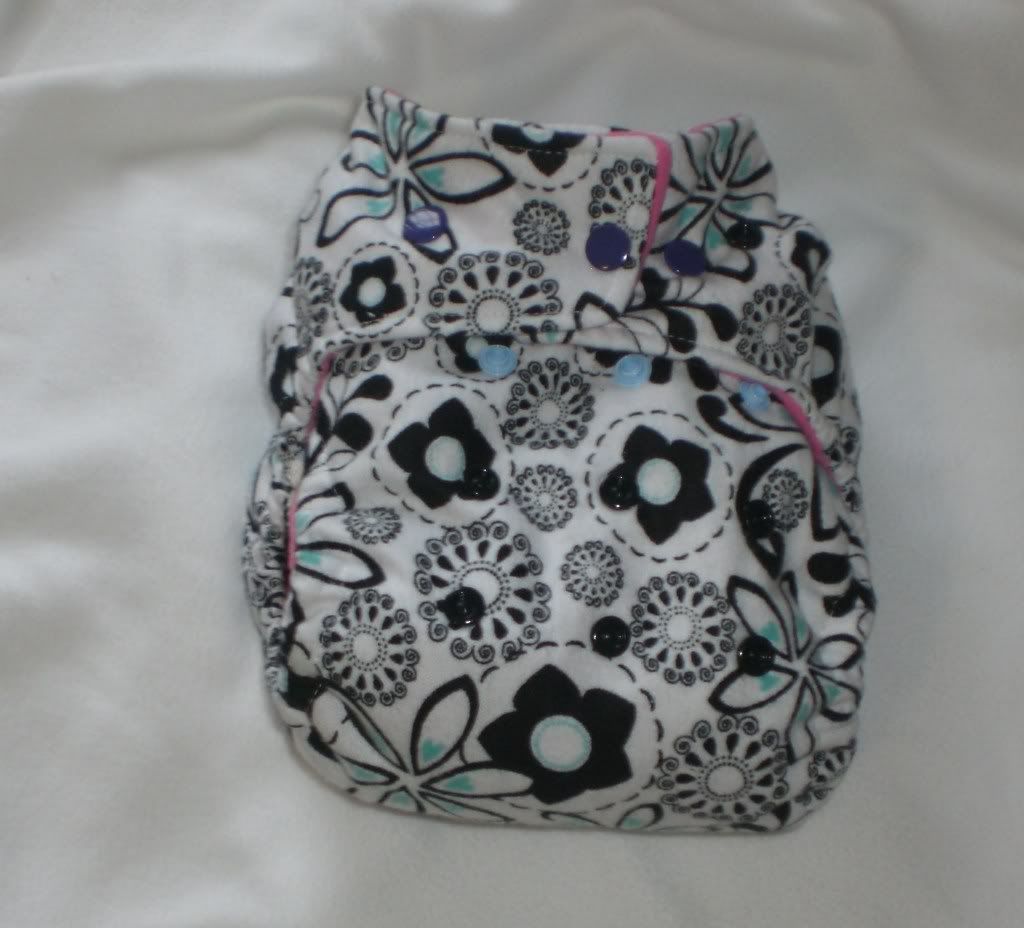 Black and White OS Pocket Diaper