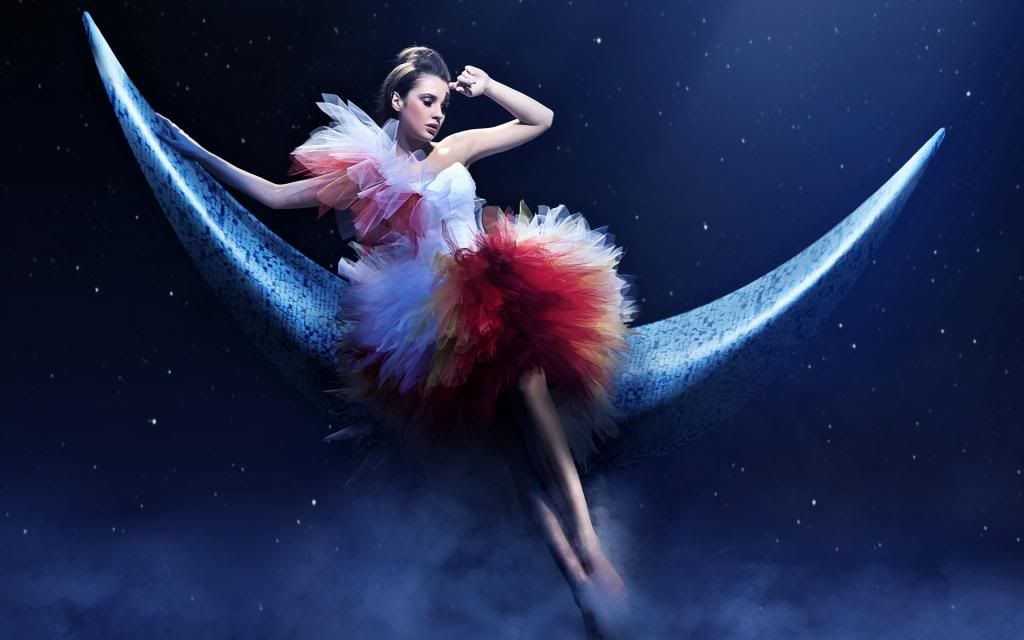 [Image: girl-dress-moon-stars-sky-fantasy_zpsccaaab41.jpg]