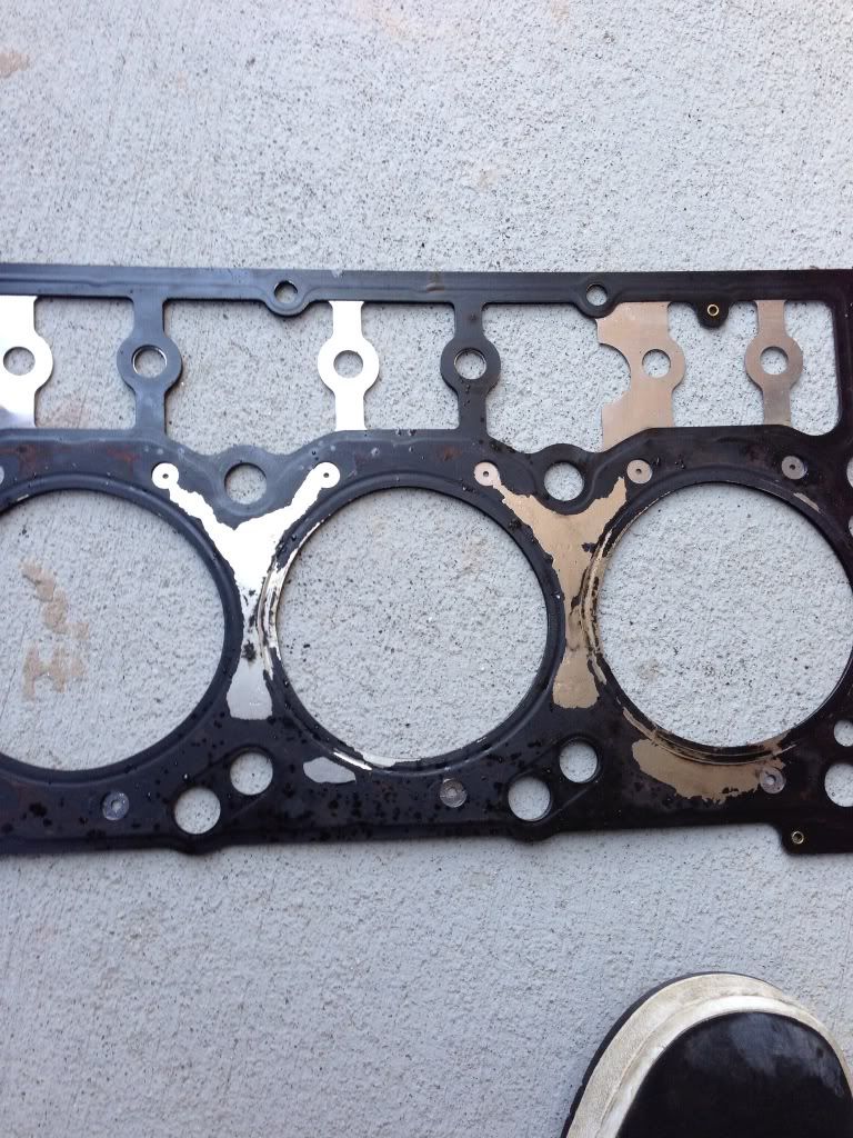 Driving w/ blown HG 6.0 Ford Powerstroke Diesel Forum