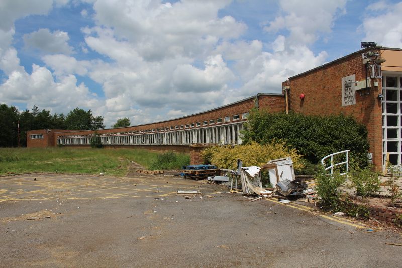 Rugby radio station building B June 15