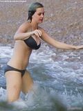 hot celebrity Katy Perry Sexy in Bikini Pics From Hwaii
