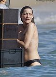 hot celebrity Marion Cotillard Topless Films Rust And Bone