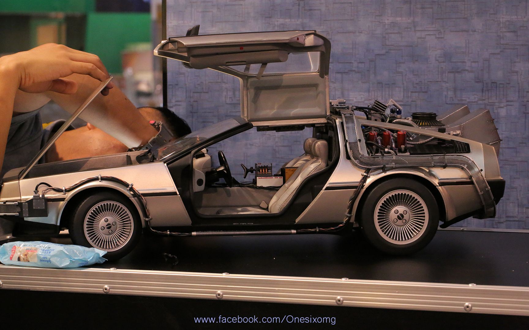 hot toys back to the future 2021