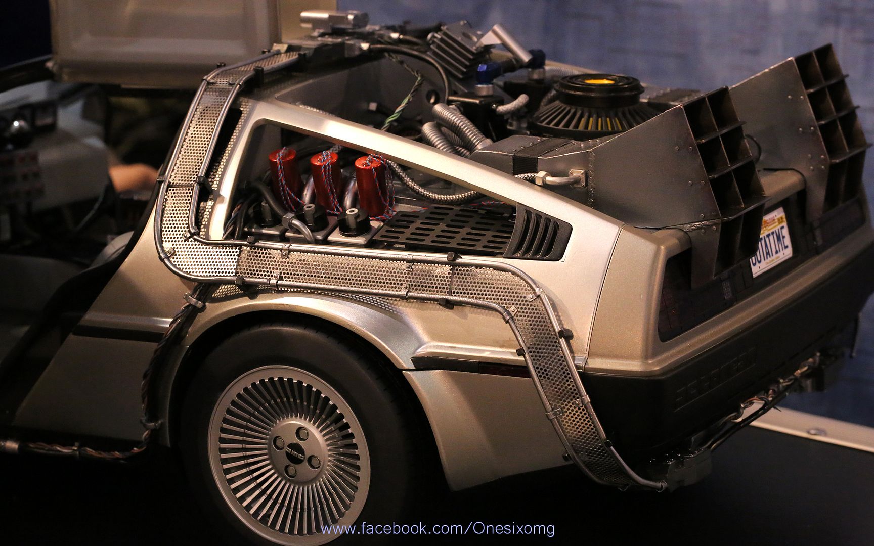 hottoys delorean